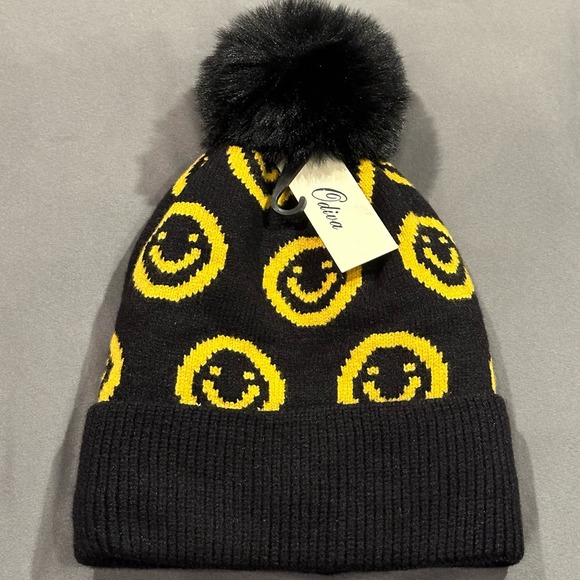 Cozy Glam Ivory Or Black Smiley Face Beanie w/Pom Pom NWT main image 15
